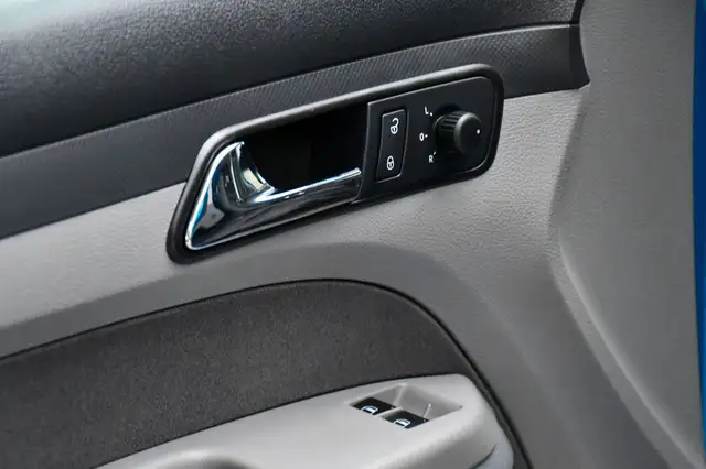 Volkswagen Caddy view 13