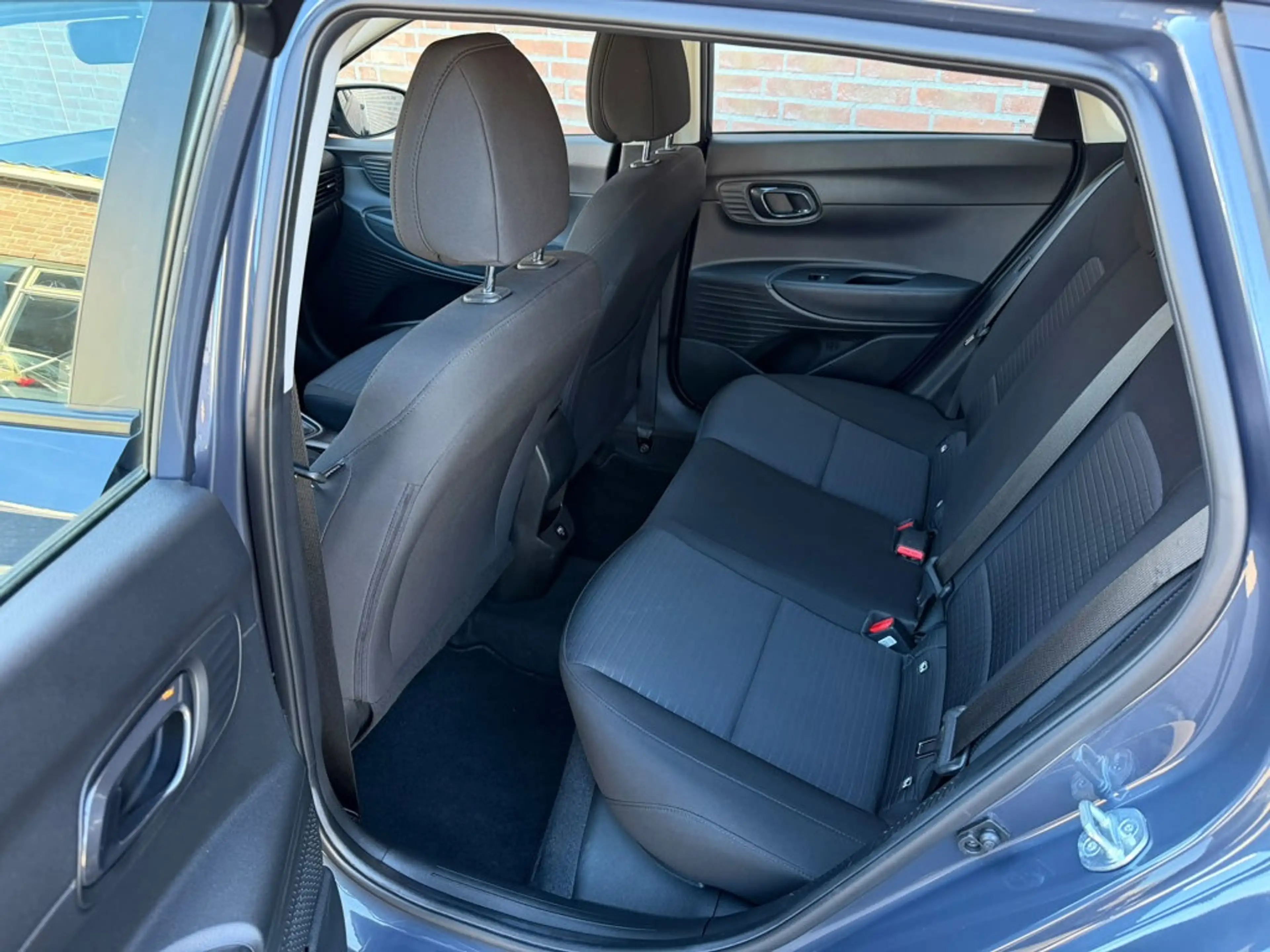 Hyundai i20 1.0 T-GDI Comfort Smart Cruise-control Airco Carpl — photo 15