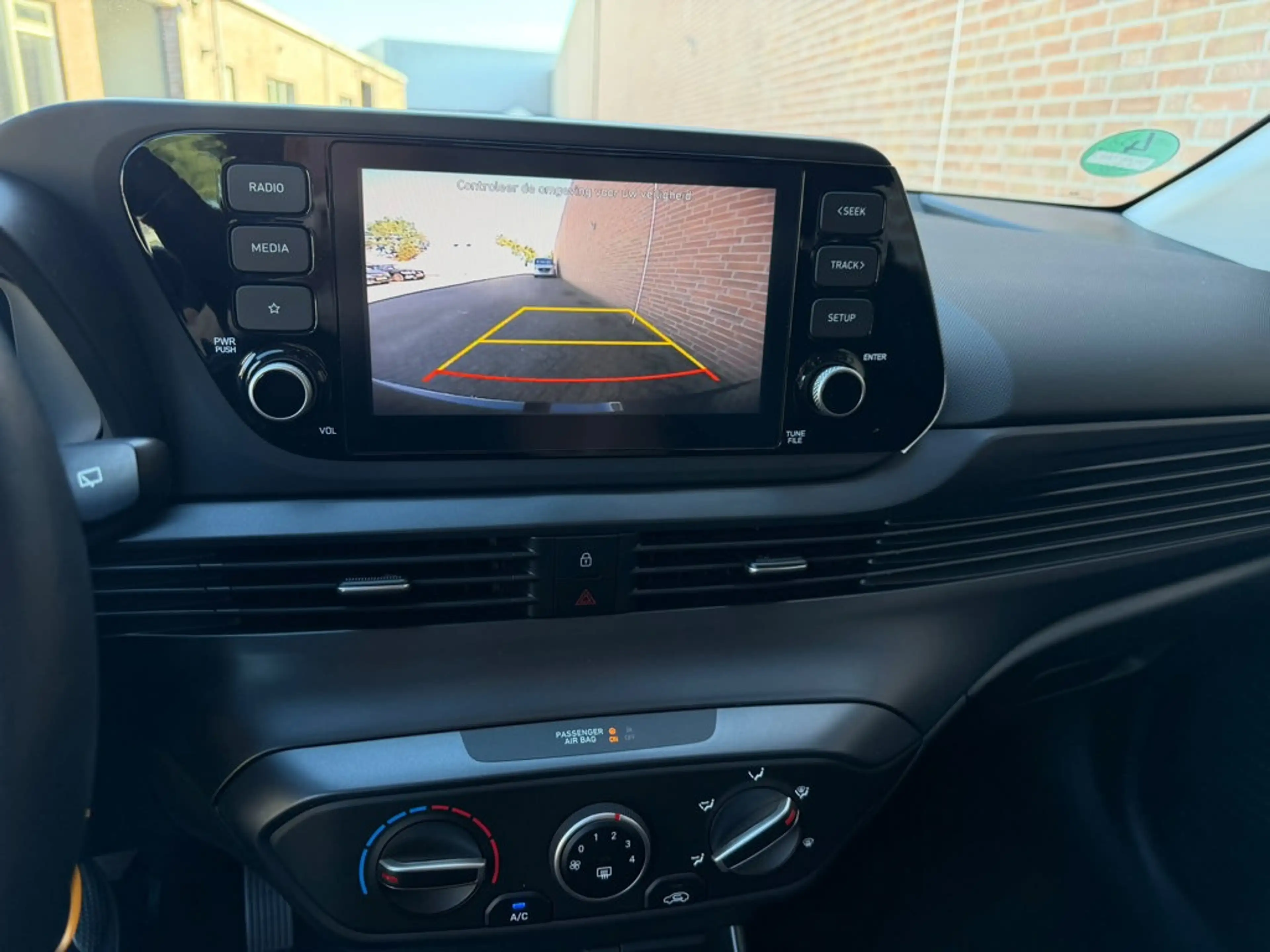 Hyundai i20 1.0 T-GDI Comfort Smart Cruise-control Airco Carpl — photo 11