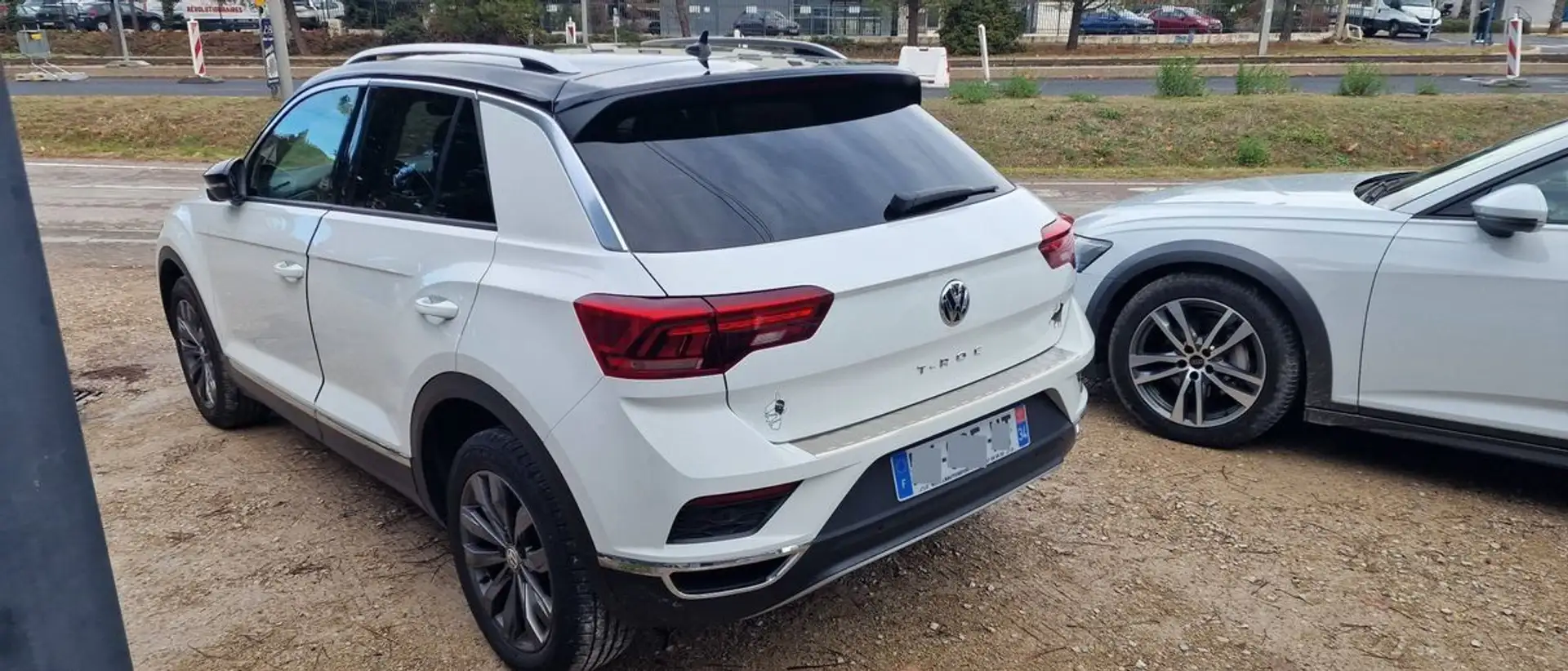 Volkswagen T-Roc VW Carat 1.5 TSI EVO 150 DSG7 – 1ère main CarPlay Digital Cockpit Attelage Blanc - 2