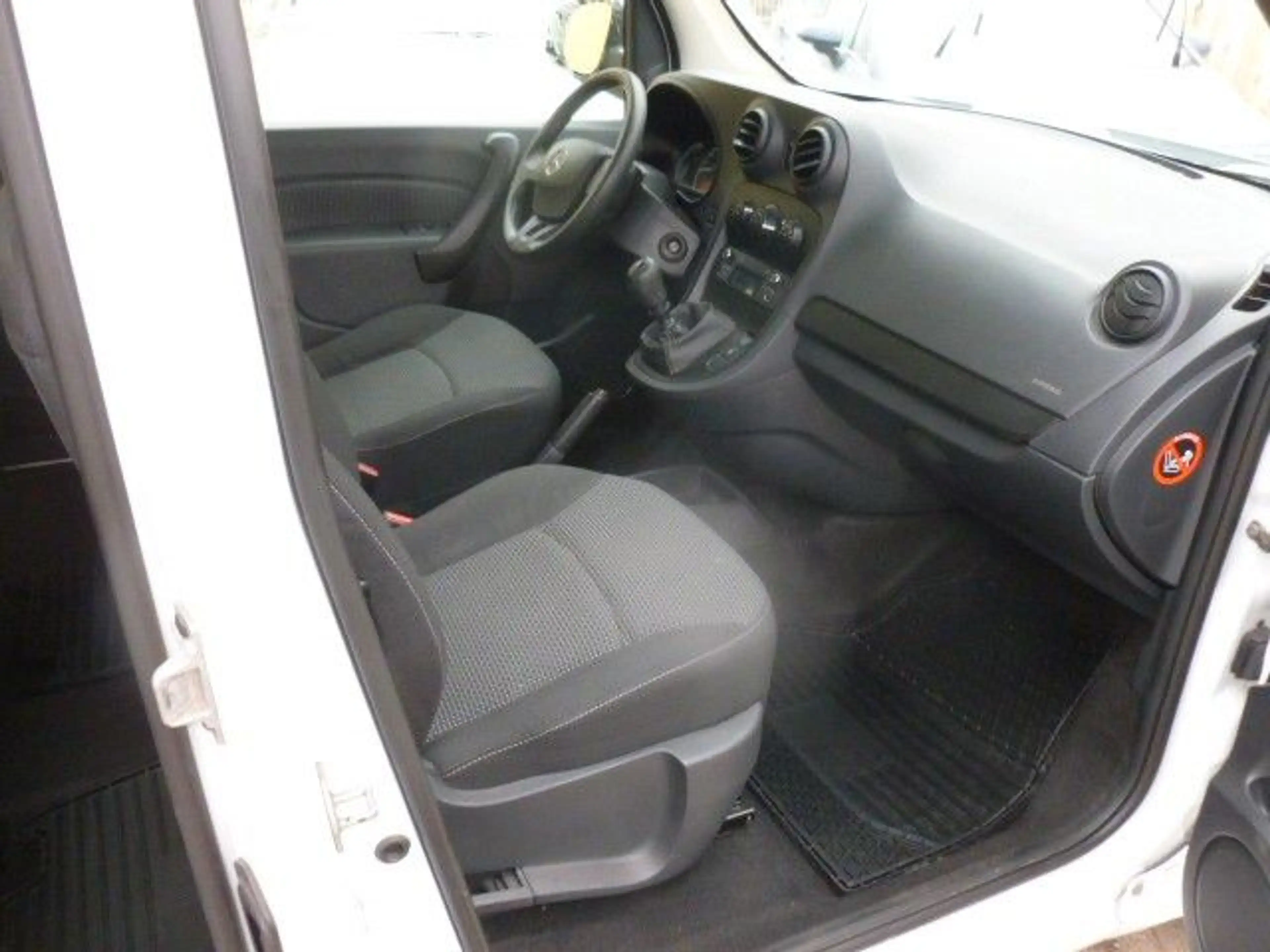 Mercedes-Benz Citan Kombi  Tourer 109 Lang — photo 14