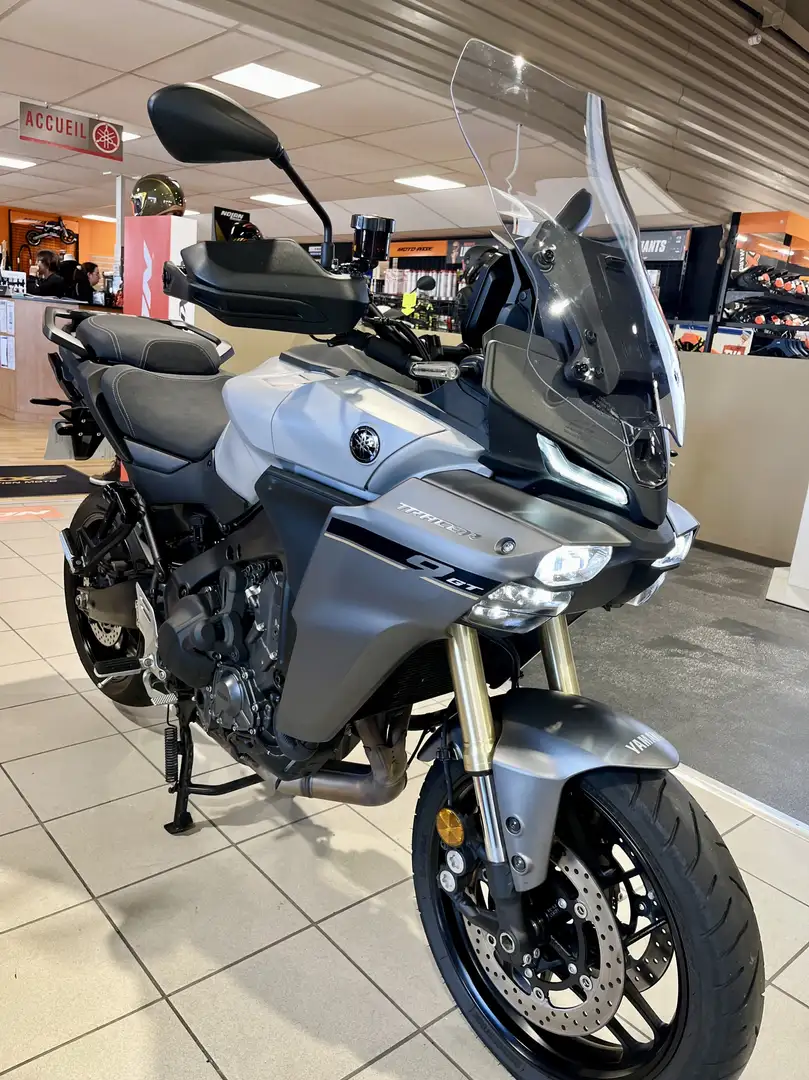 Yamaha Tracer 9 GT Grau - 1
