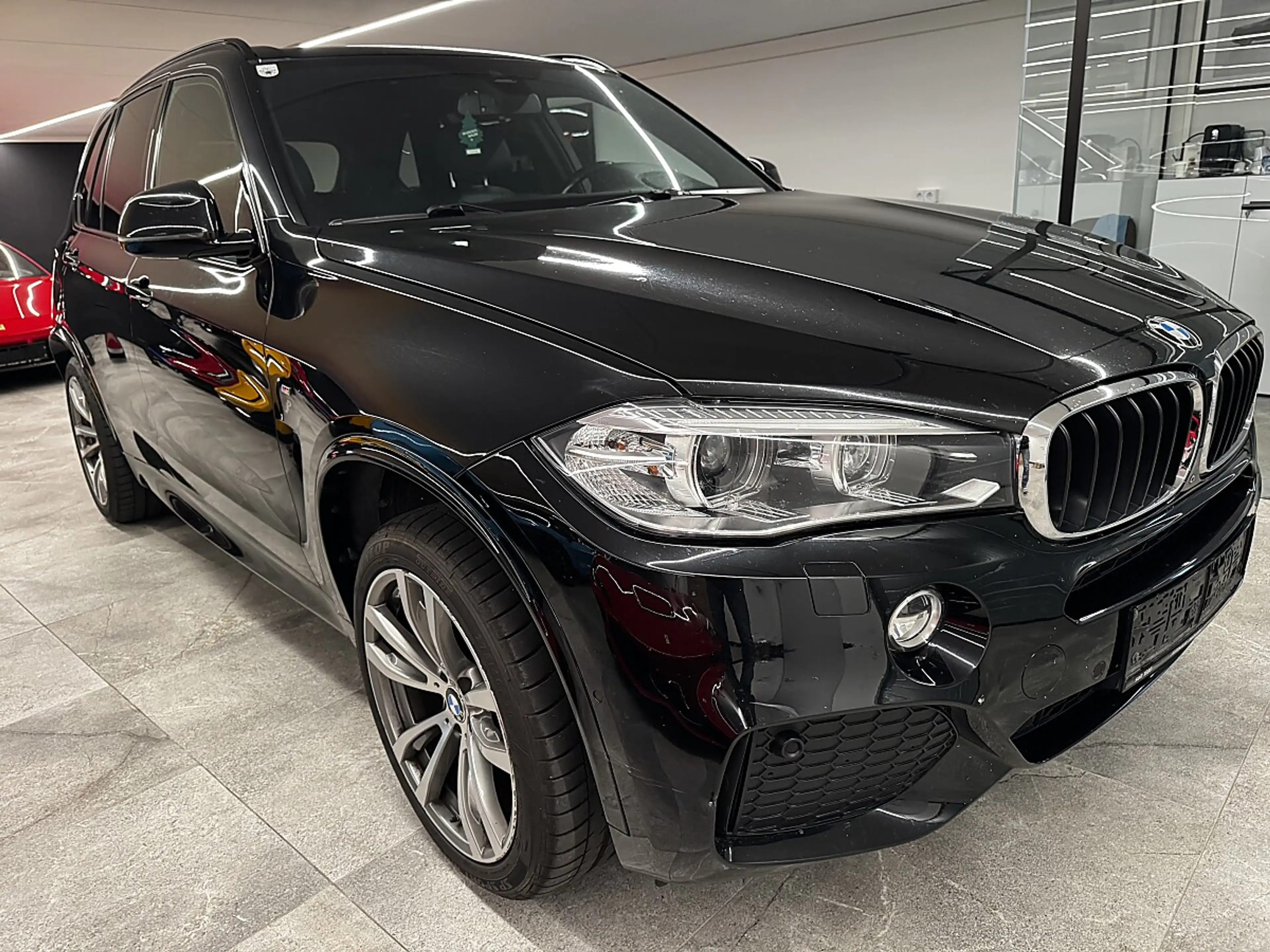 BMW X5 xDrive30d Aut. M-Paket Pano 20 Zoll AHK ACC