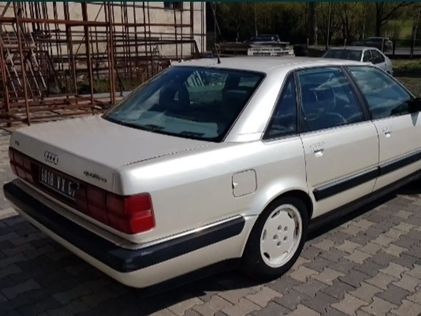 Audi V8 D11 V8 3.6 Beyaz - 2