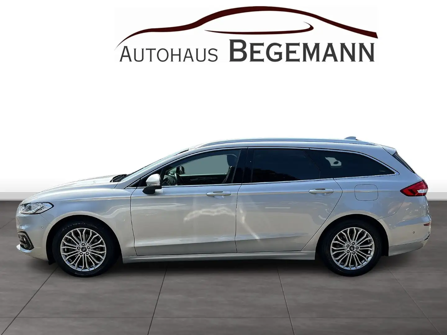 Ford Mondeo T 2.0 EcoBlue Titanium Pano LED Navi Kam Silber - 2