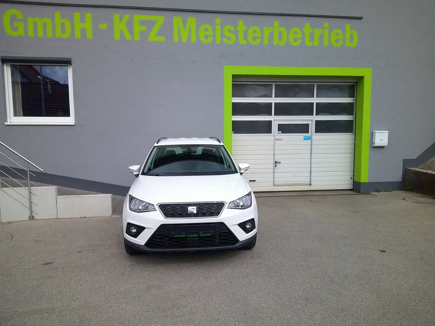 SEAT Arona 1,0 Style #ACC #PDC #NAVI 1.HD Weiß - 2
