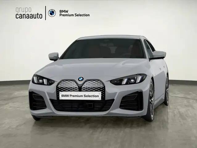 BMW i4 eDrive40
