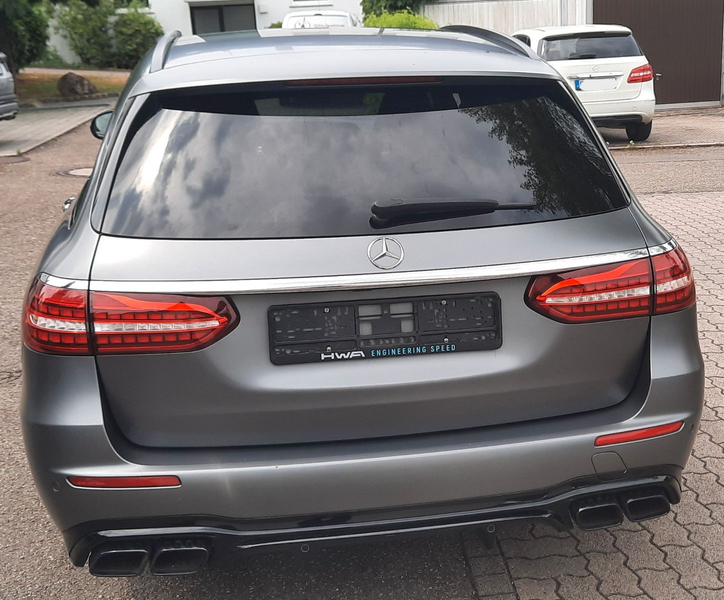 Mercedes-Benz E 63 AMG S 4Matic+Panoramadach/Head-up-Display — photo 5