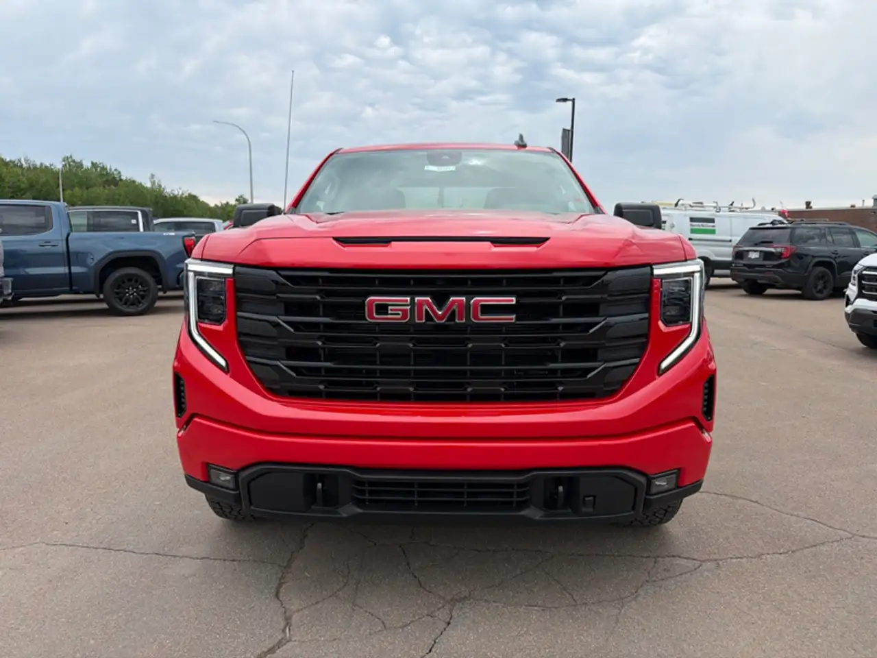 GMC Sierra 1500 снимка GMC Sierra 1500