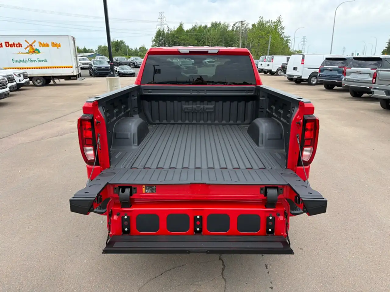GMC Sierra 1500 снимка GMC Sierra 1500
