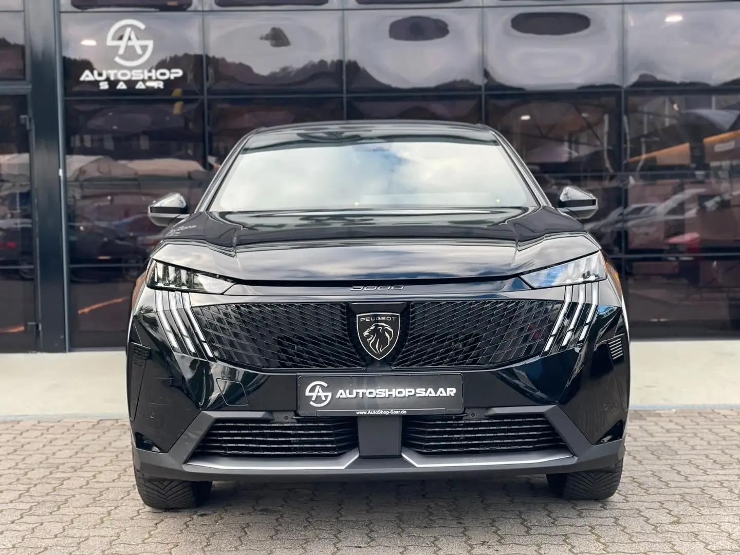 Peugeot 3008 Hybrid 145 GT CAM/LED/SHZ Schwarz - 2