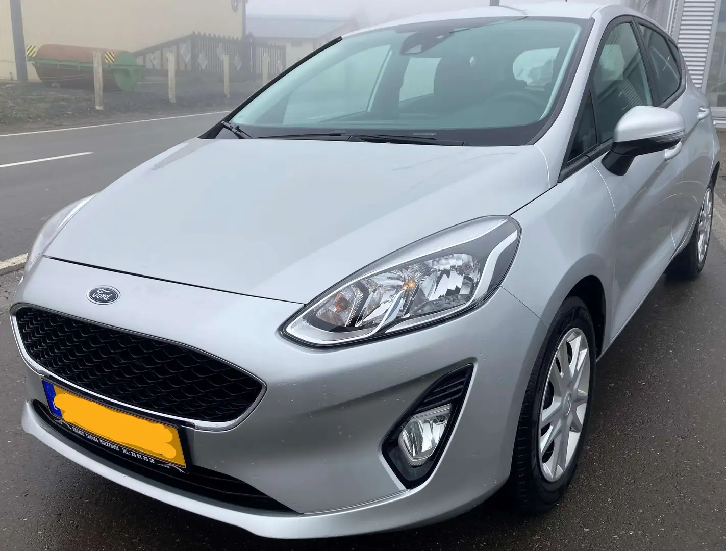 Ford Fiesta Argent - 1