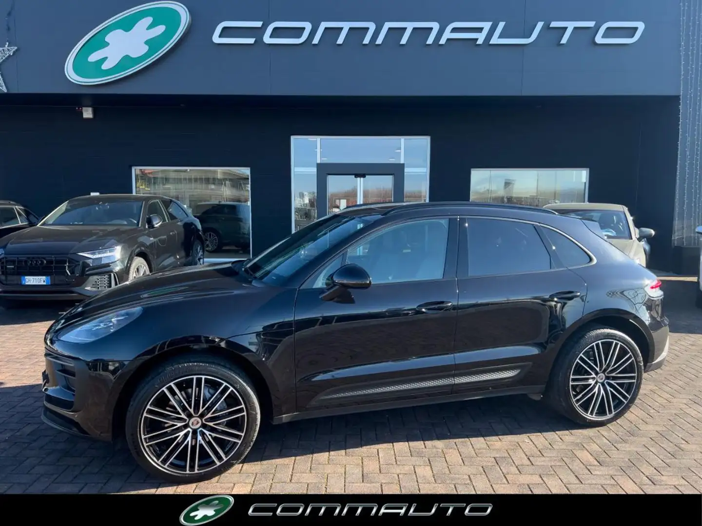 Porsche Macan 2.0 265CV PDK PASM - TETTO PANO - SPORT CHRONO Noir - 1