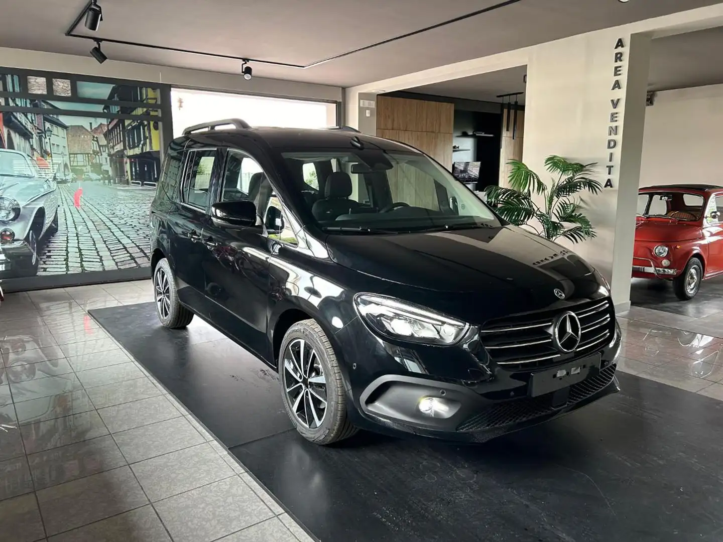 Mercedes-Benz T1 d Premium Long   iva esclusa Negru - 1