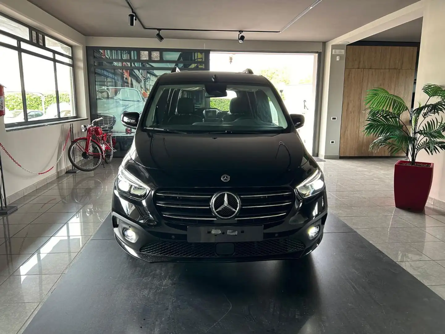 Mercedes-Benz T1 d Premium Long   iva esclusa Negru - 2