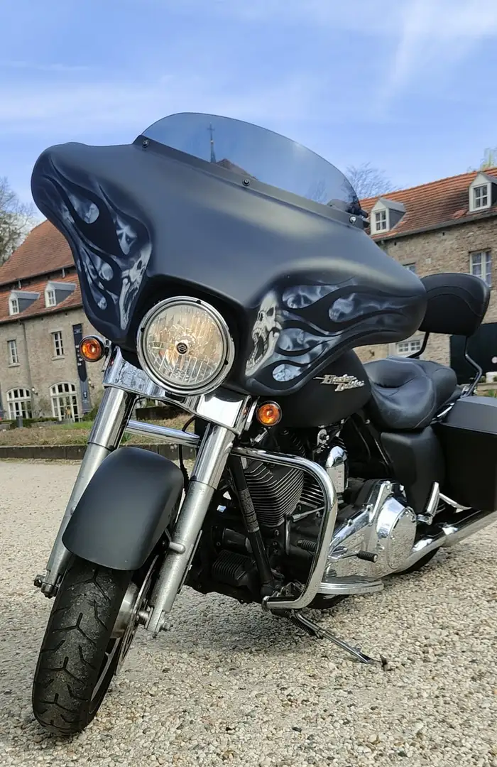 Harley-Davidson Street Glide Černá - 1