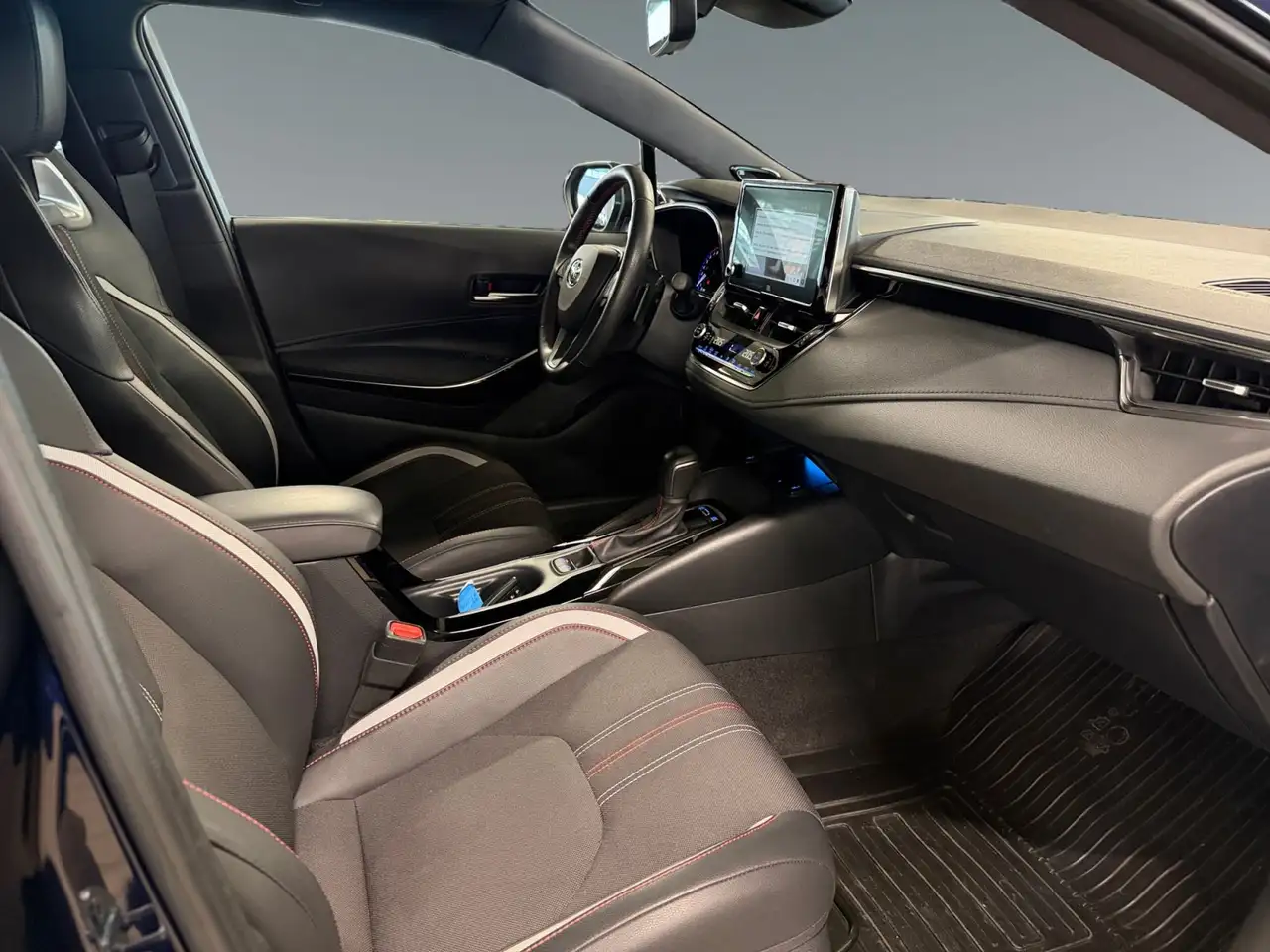 Toyota Corolla 2.0 Hybrid GR Sport HeadUp+Kamera+PDC+SHZ, миниатюра 16