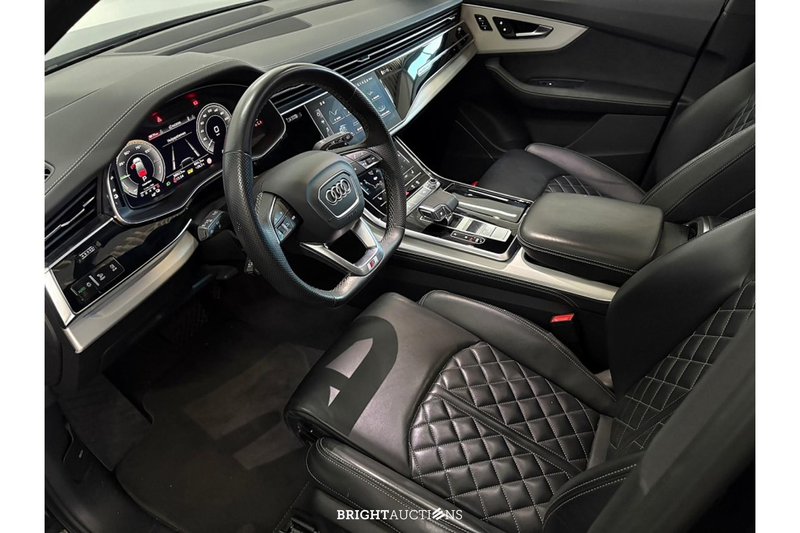Audi Q7 60 TFSI e Quattro Pro Line S Competition — photo 10