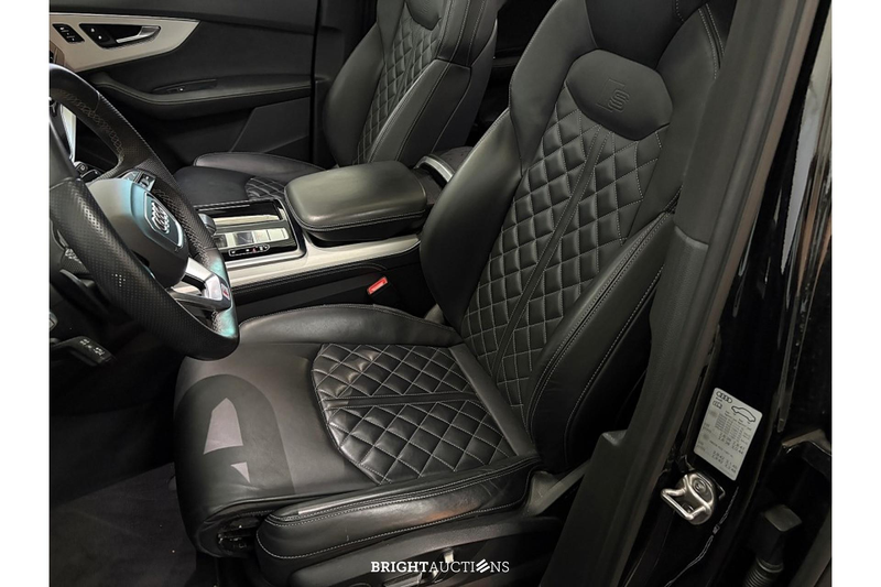Audi Q7 60 TFSI e Quattro Pro Line S Competition — photo 11