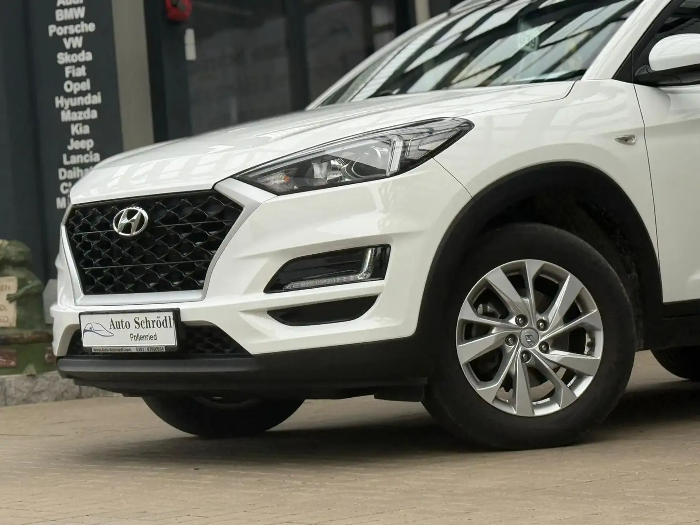 Hyundai TUCSON 1.6 T-GDI, Navi, Kamera, Sitzheiz, PDC, Tempomat Weiß - 2