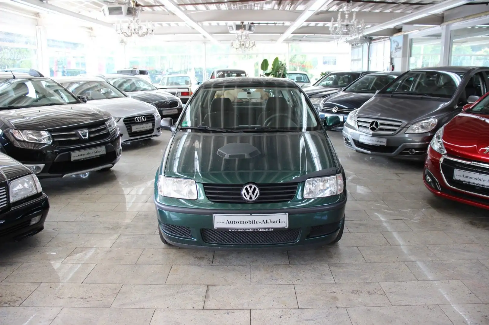 Volkswagen Polo 1.4 Grün - 2