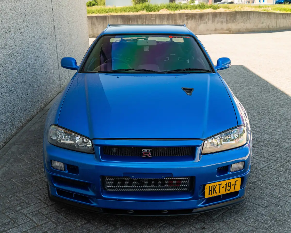 Nissan Skyline R34 V-Spec II, foto 3