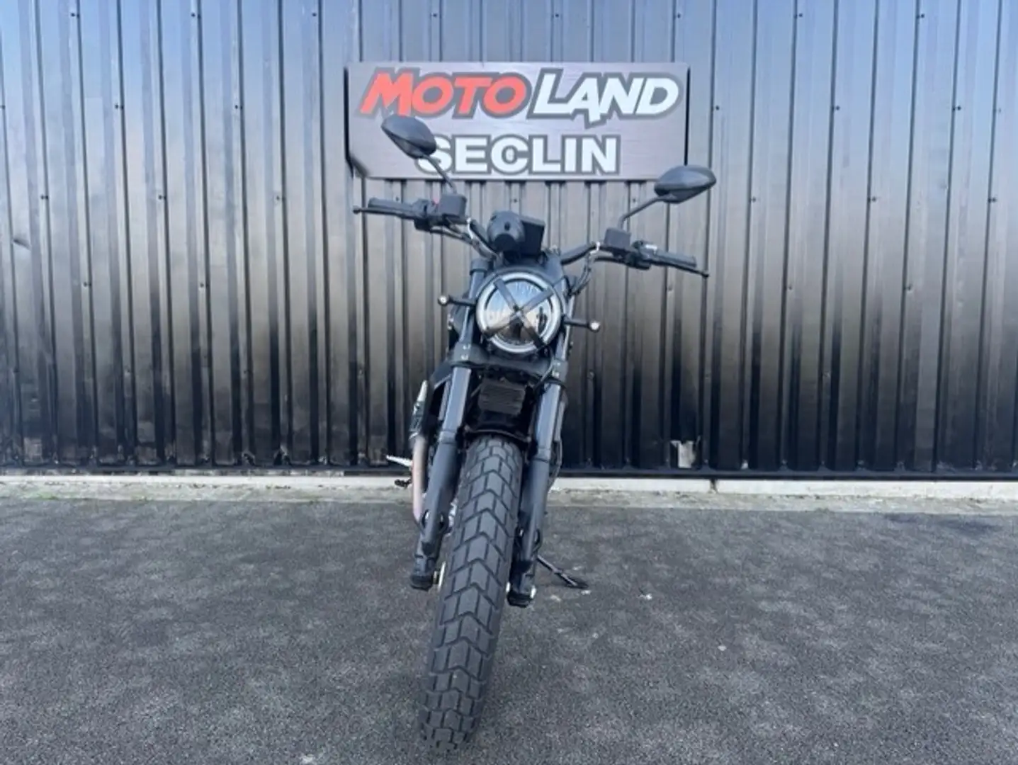 Ducati Scrambler - 2