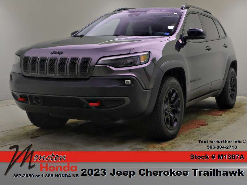 Gray 2023 Jeep Cherokee SUV / Crossover Four-Wheel Drive 9-Speed Automatic