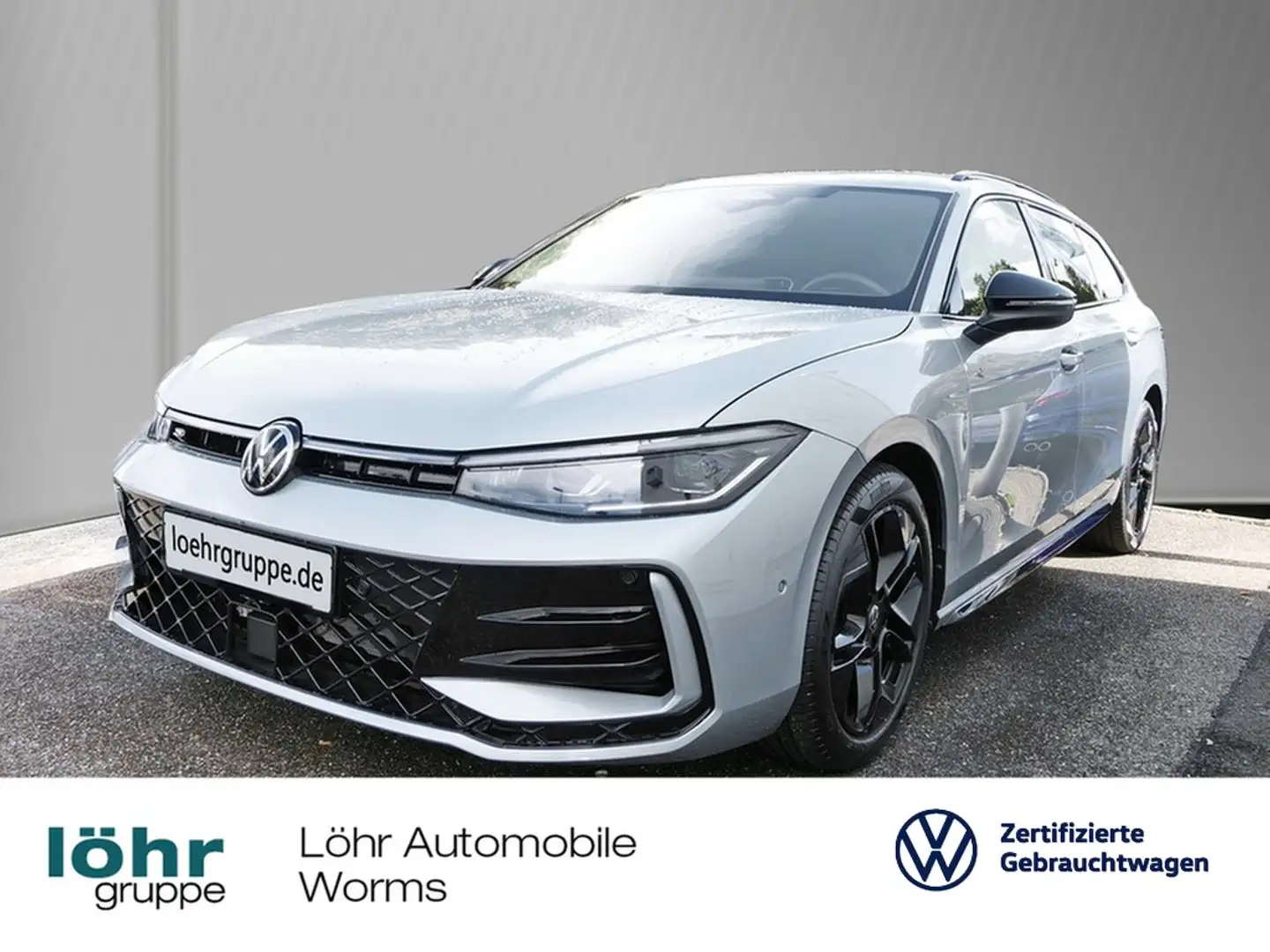 Volkswagen Passat Variant 2.0 TDI 4Motion R-Line *LEDER*HARMAN-KARDON*AHK... Silber - 1