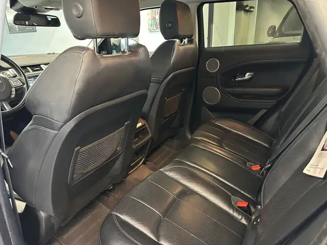 Land Rover Range Rover Evoque view 9