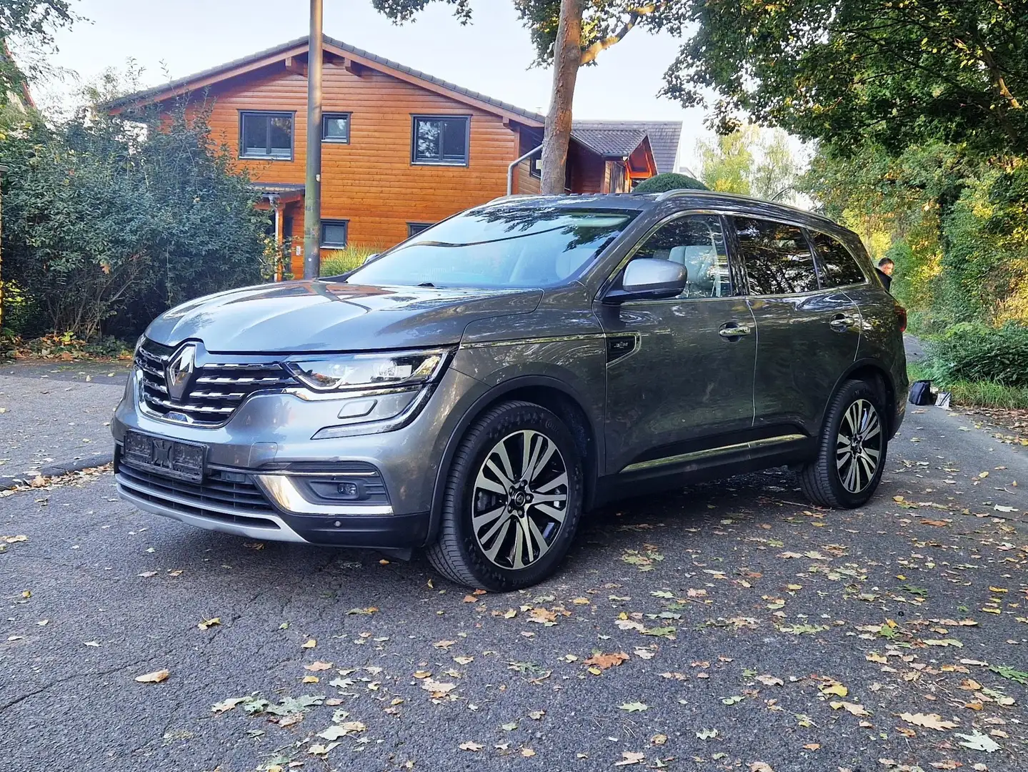 Renault Koleos Initiale Paris 4x4/Navi/Vollleder/Panora/1Hand/Eu6 Grau - 1