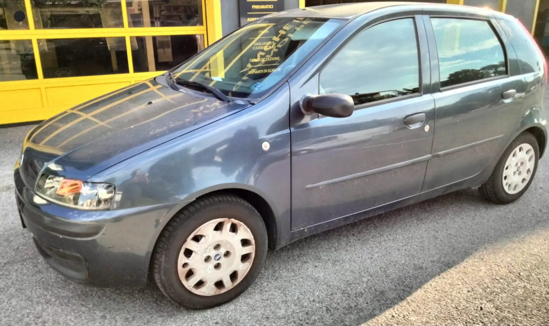 Fiat Punto 5p 1.2 benzina unicopropietario km 68.000 - 2