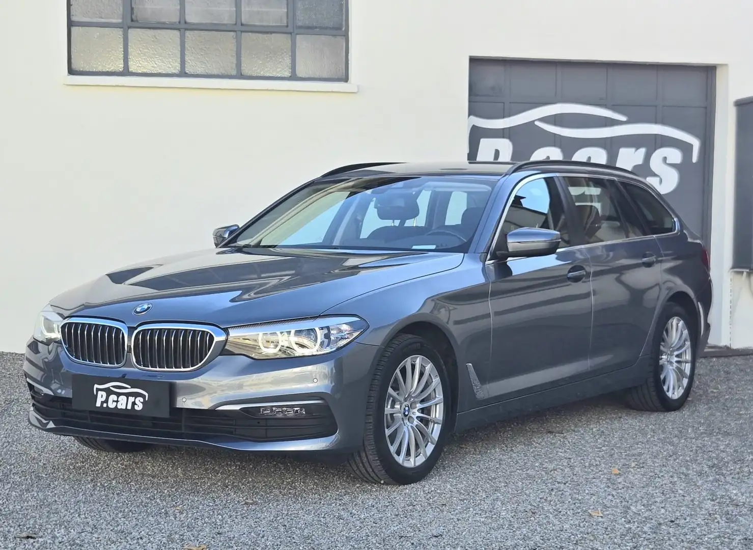 BMW 520 BMW 520 TOURING Grigio - 1