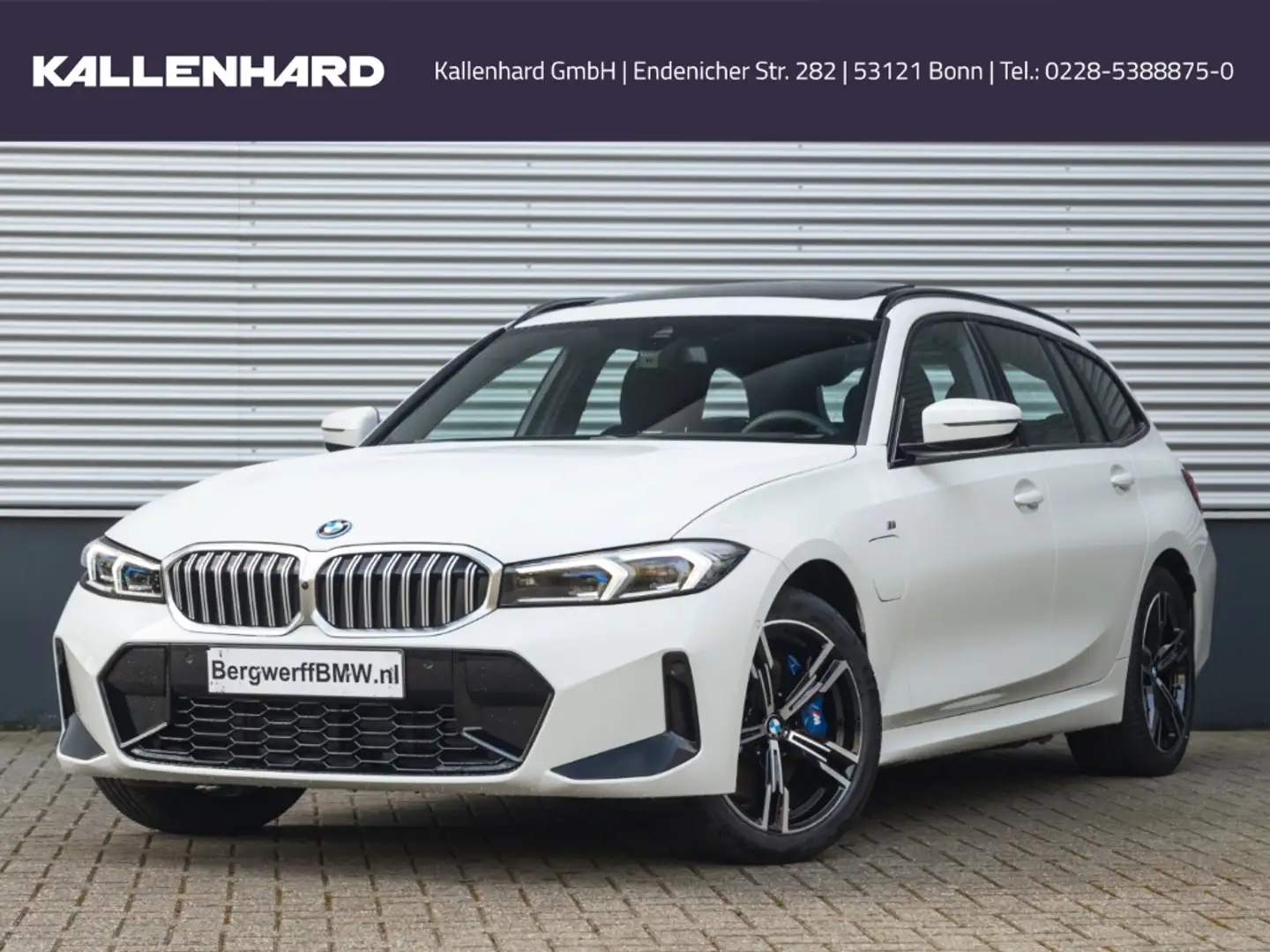 BMW 330 e xDrive M Sport Touring-LCI2-Pano-AHK-Großer Akku Weiß - 1