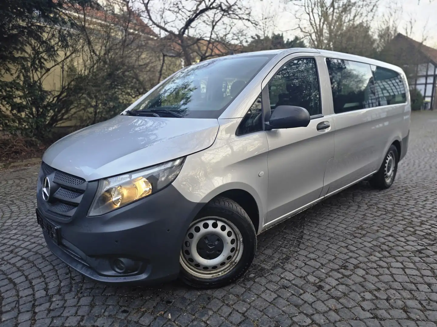 Mercedes-Benz Vito 114/116/119/124 CDI Pro extralang (447.705) Silber - 2