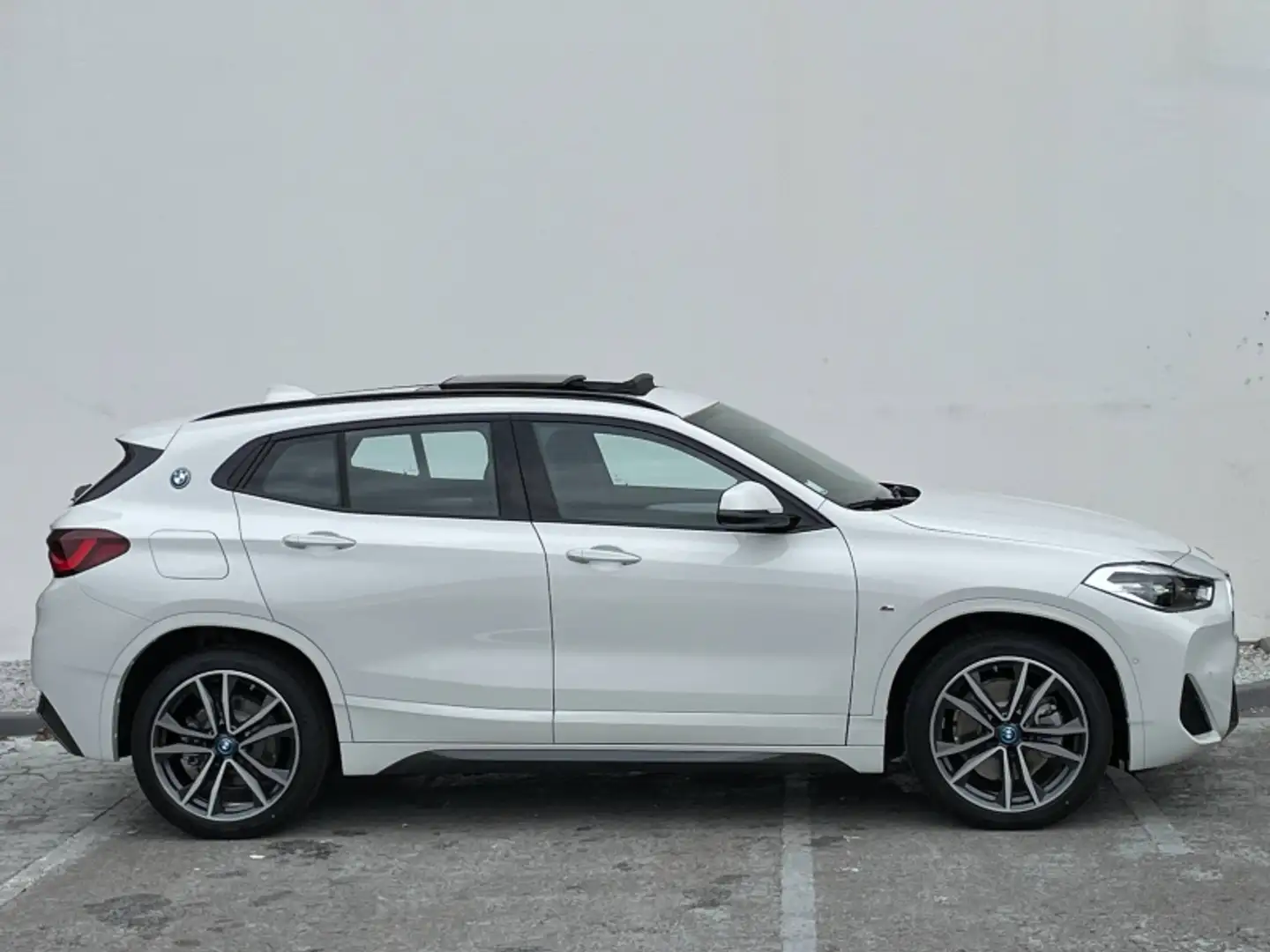 BMW X2 xDrive25eA 220ch M Sport Euro6d-T 6cv Blanc - 2