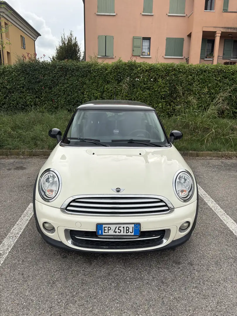 MINI Cooper D Mini III R56 2007 Hatchback 1.6 112cv FL Biały - 1