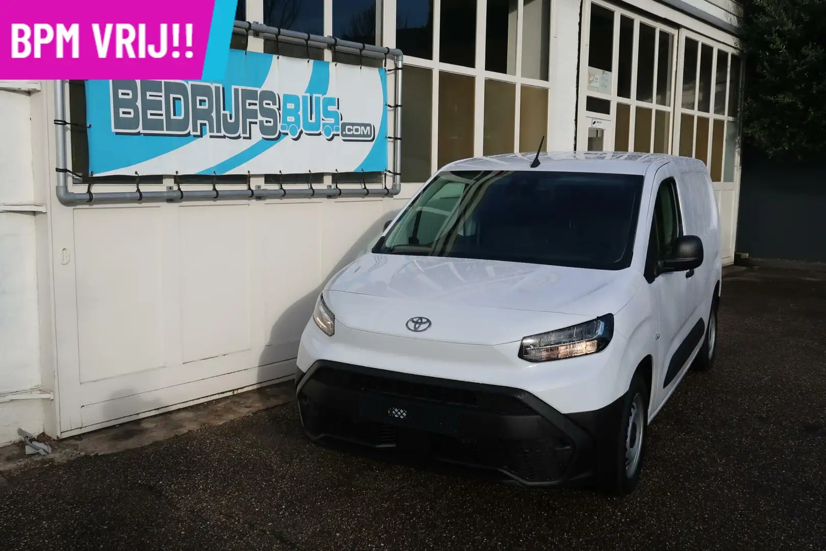 Toyota Proace City 130PK Challenger, Lang, Bankje DIRECT LEVERBAAR! Wit - 2