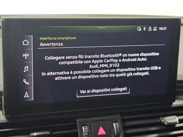 Audi Q5 view 13