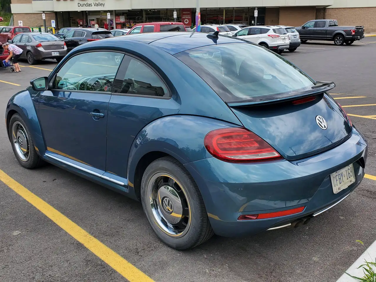 Volkswagen Beetle снимка Volkswagen Beetle