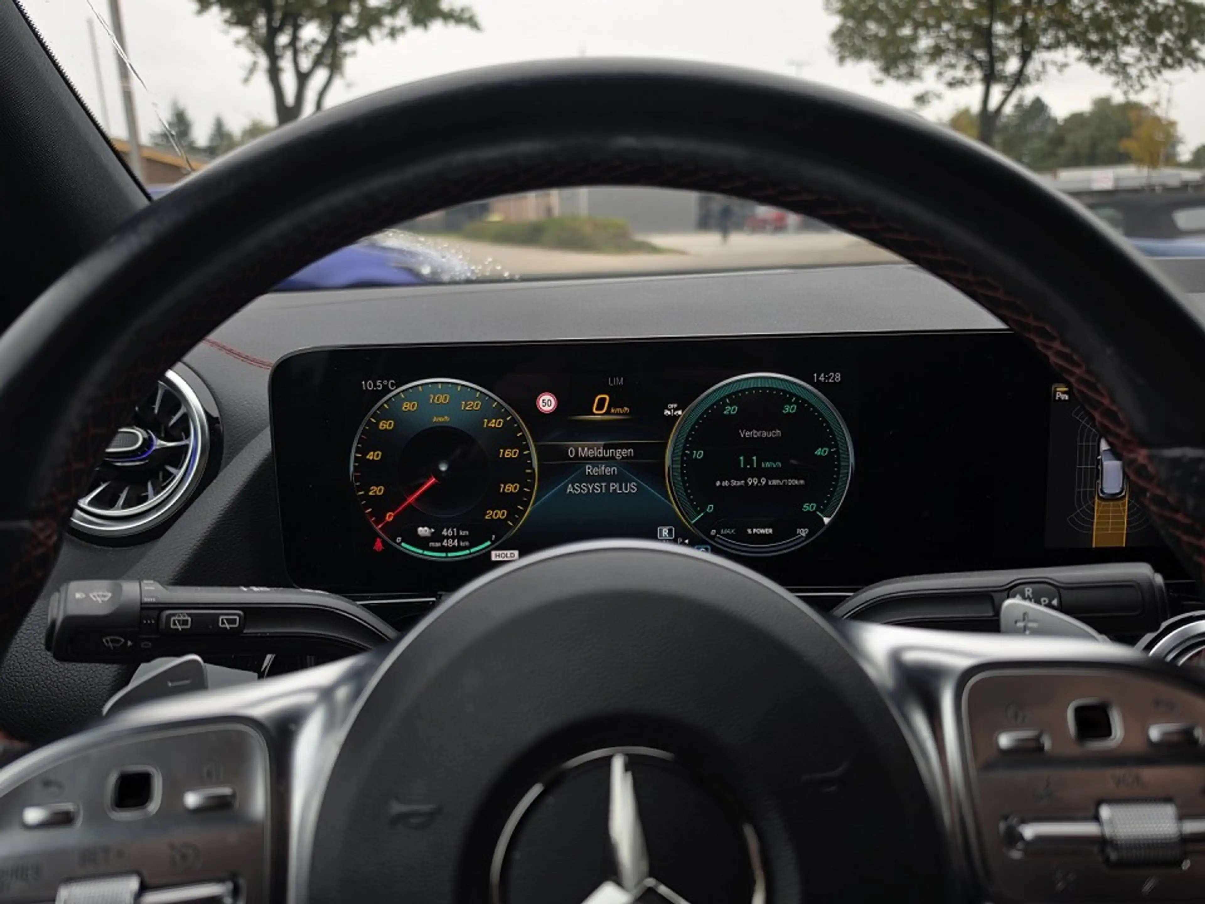 Mercedes-Benz EQA 250 AMG Line|AT|66KWH|18-Zoll — photo 6
