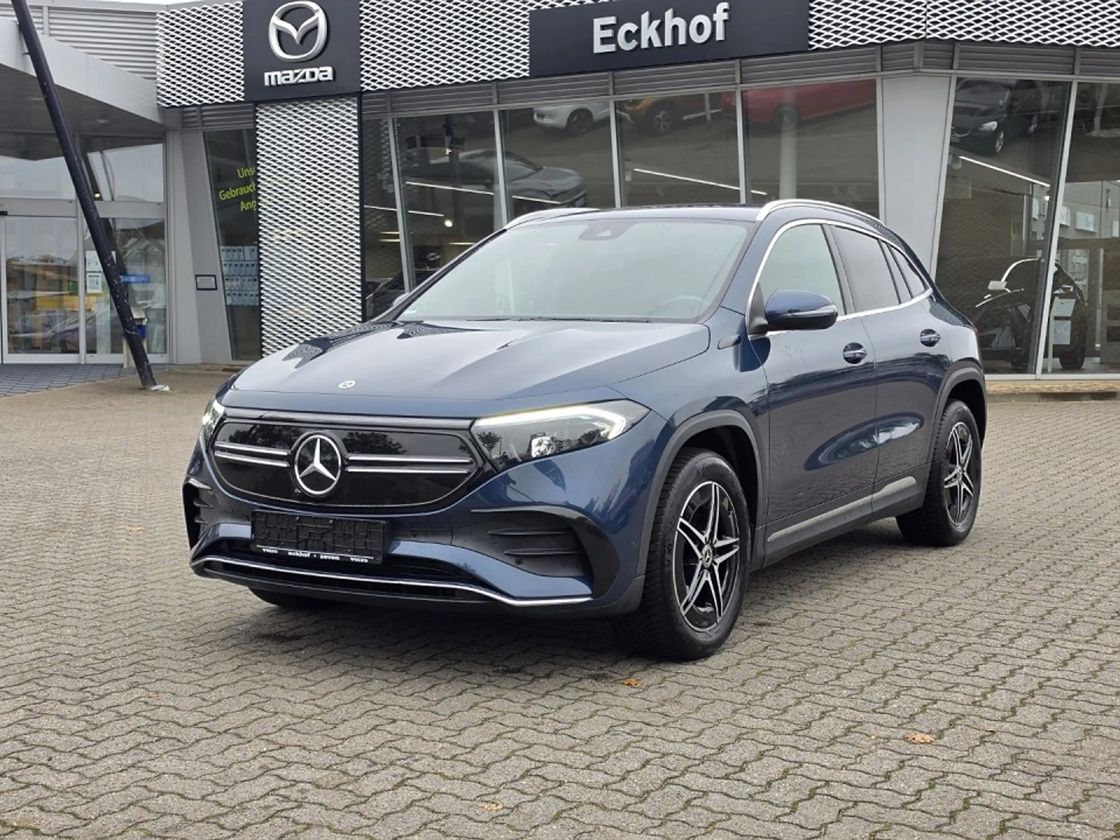 Mercedes-Benz EQA 250 AMG Line|AT|66KWH|18-Zoll