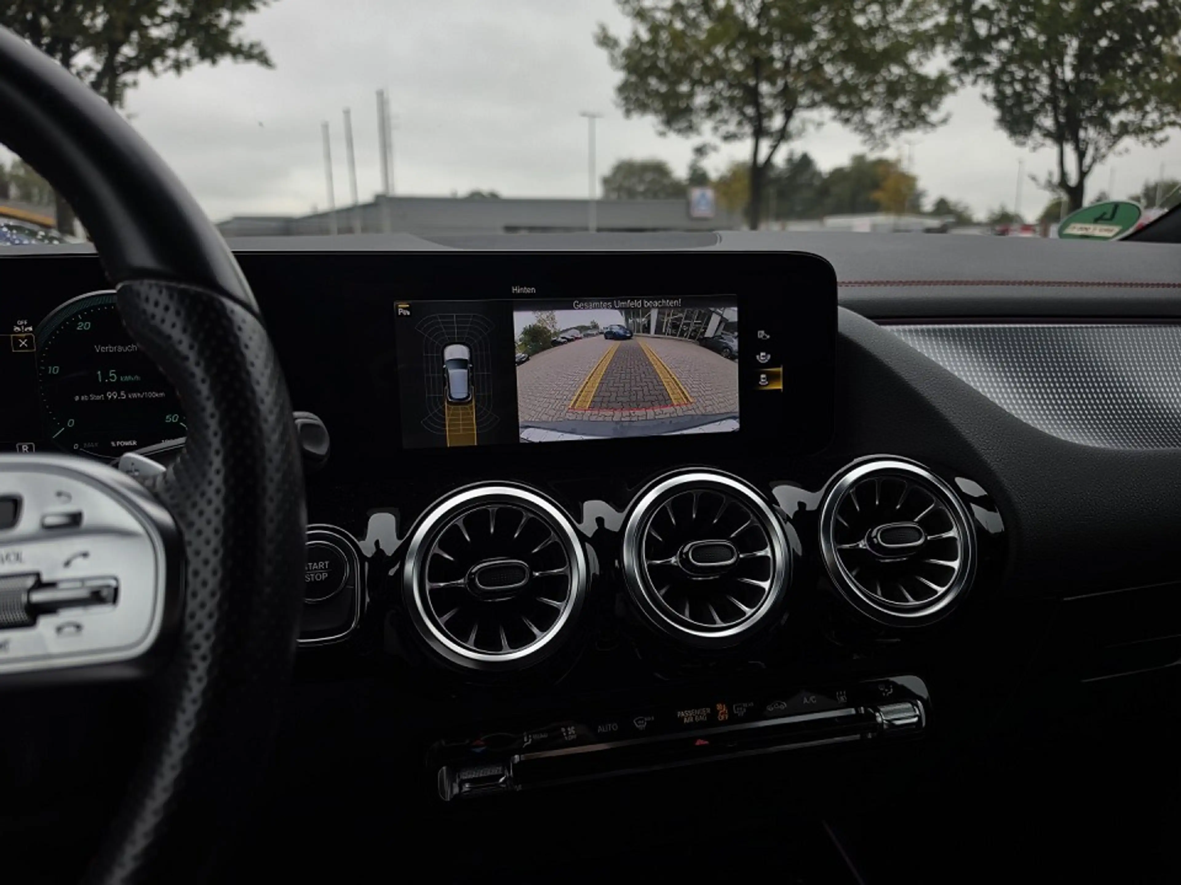 Mercedes-Benz EQA 250 AMG Line|AT|66KWH|18-Zoll — photo 9
