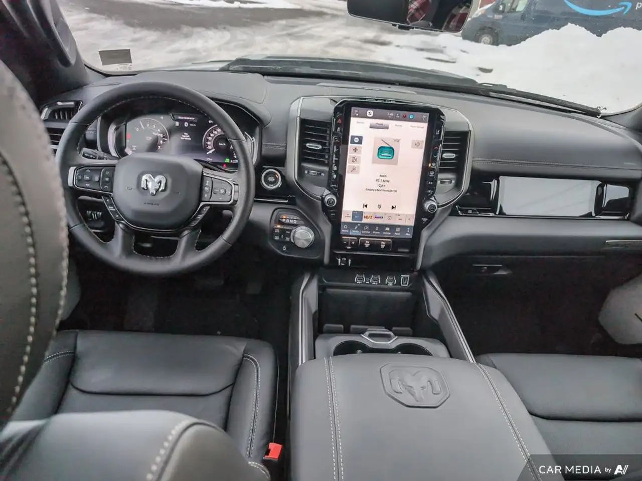 RAM 1500 снимка RAM 1500