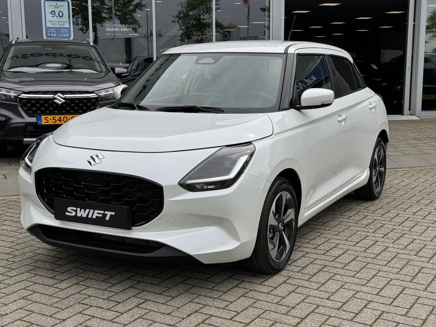 Suzuki Swift 1.2 Style Smart Hybrid Nu met Betaalplan introduct Weiß - 2