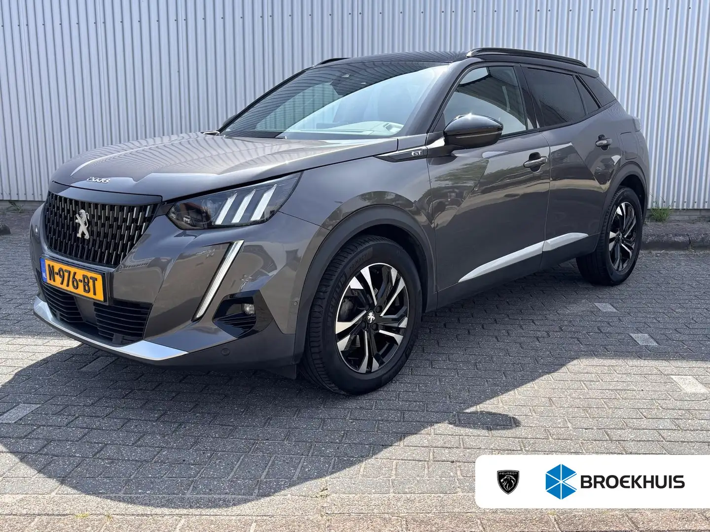 Peugeot 2008 1.2 PureTech GT | 130PK Automaat | Trekhaak | Navi Gris - 1