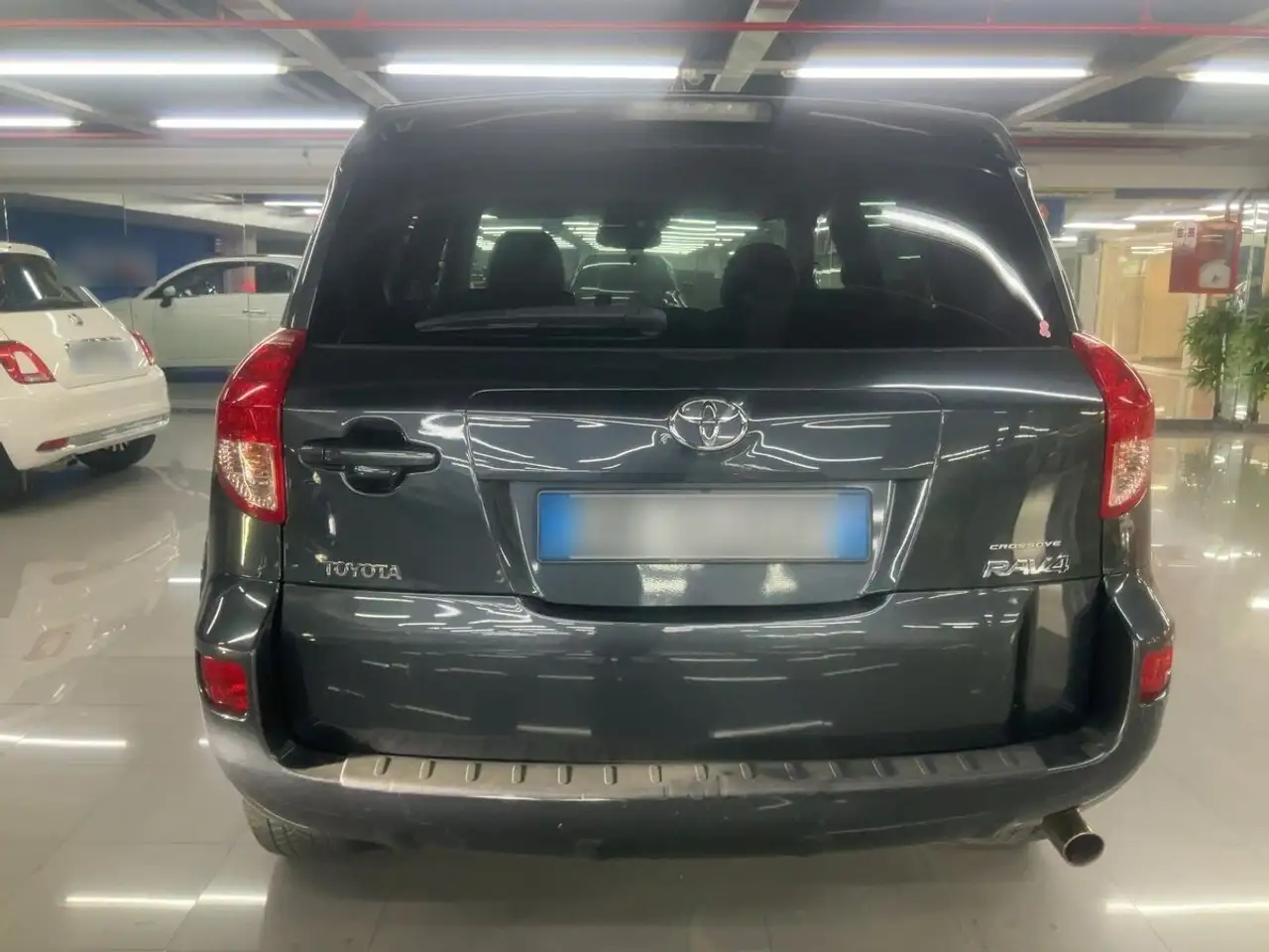 TOYOTA RAV4 2.2 D-4D - 177 CV - VOLANT EN CUIR