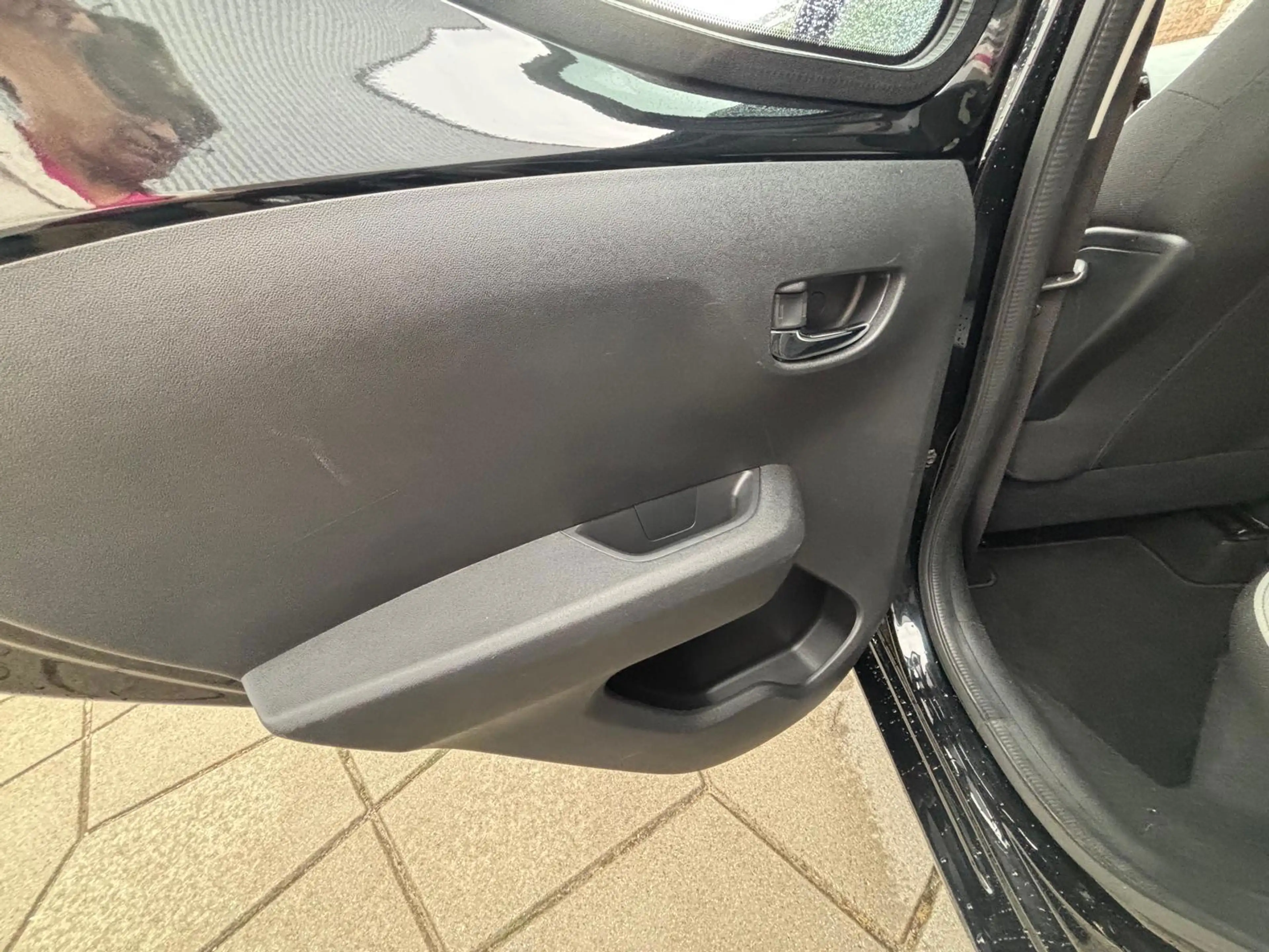 Toyota Aygo 1.0 VVT-i x-play — photo 20