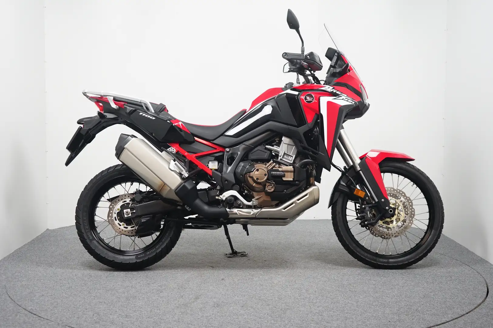Honda CRF 1100 DCT Rood - 1