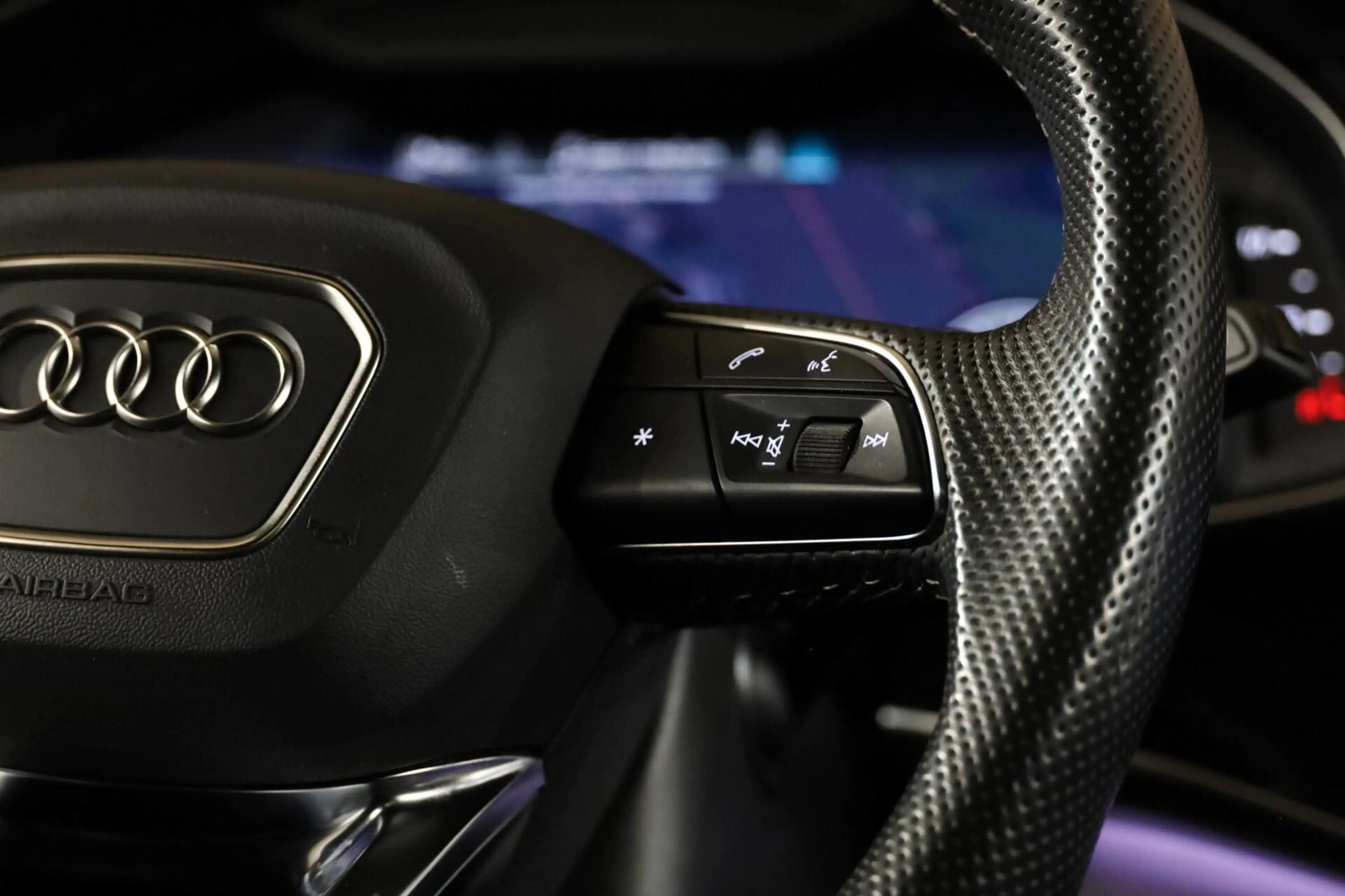 Audi Q8 60 TFSIe Competition|S-Line|Pano|Exclusive|RS Seat — photo 43